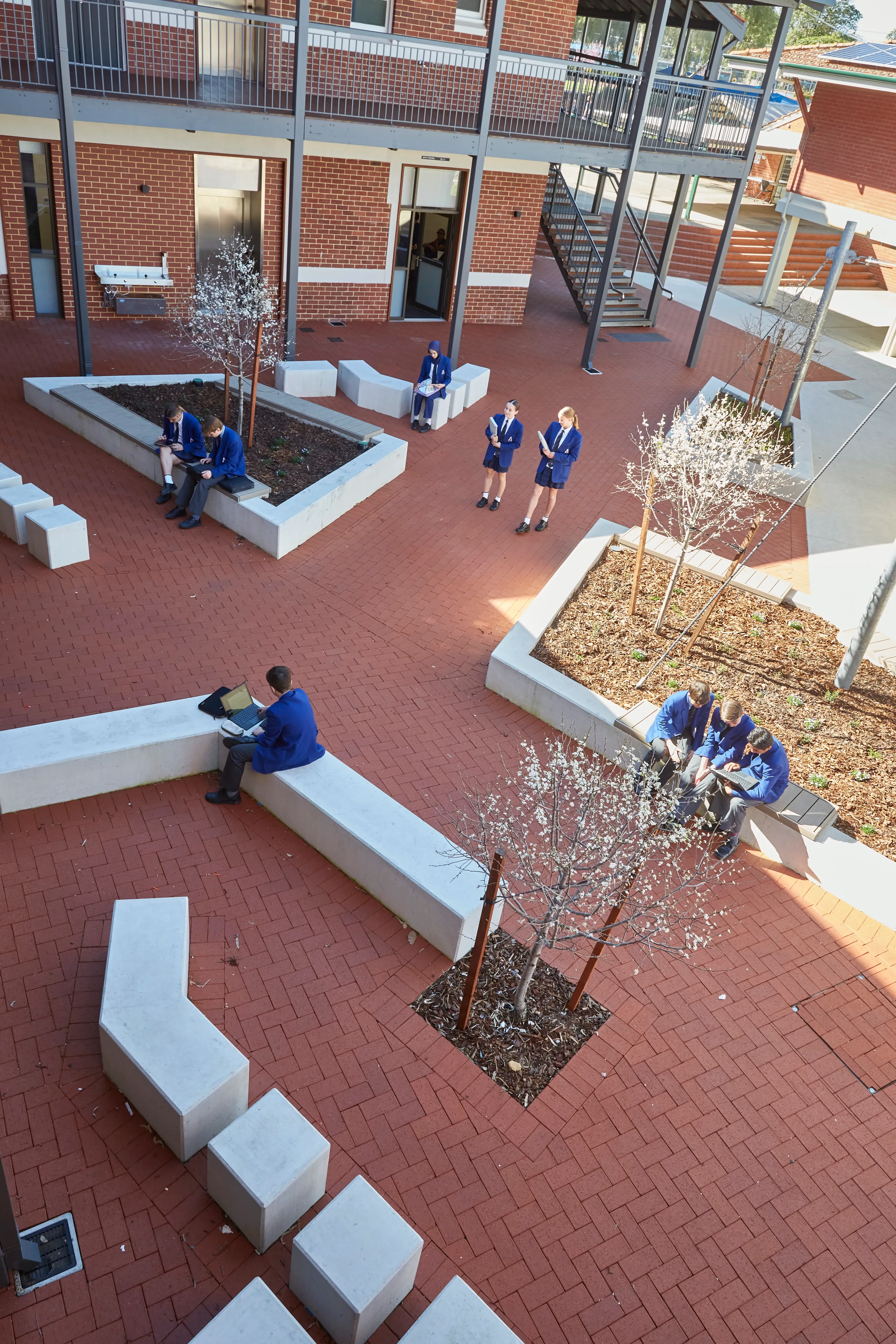 Aranmore Catholic College Stage 7A & 7B 8